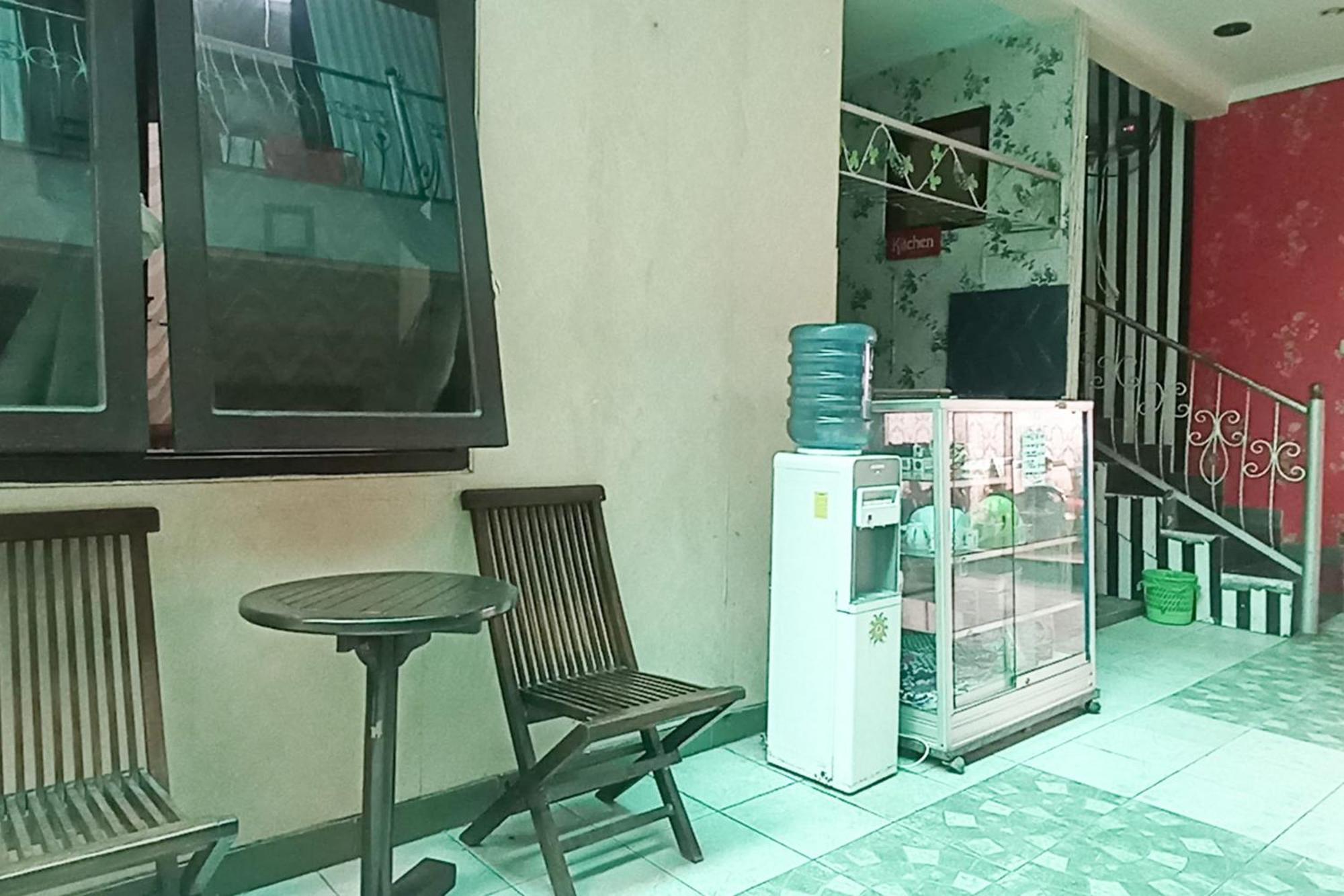 סלמן Trihakso Guest House Near Kaliurang Redpartner מראה חיצוני תמונה